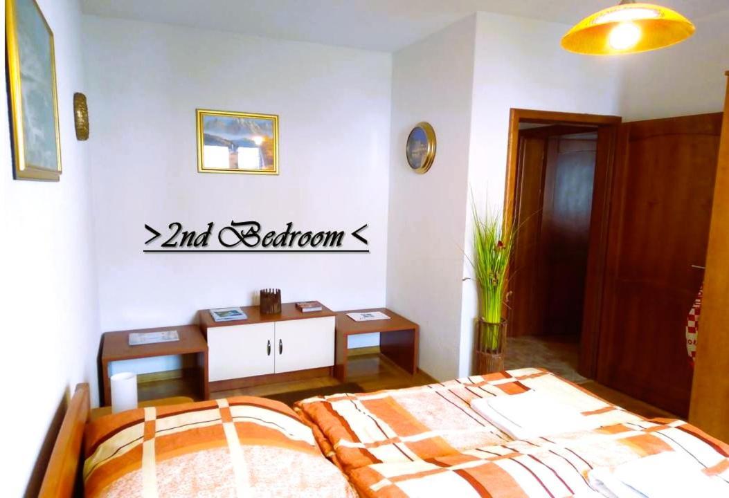 House White Stone Split Apartment Podstrana Cameră foto