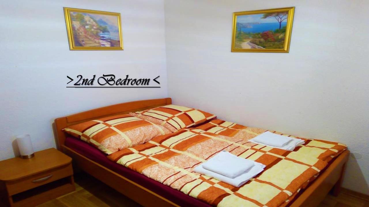 House White Stone Split Apartment Podstrana Cameră foto