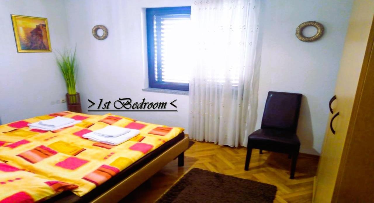 House White Stone Split Apartment Podstrana Cameră foto