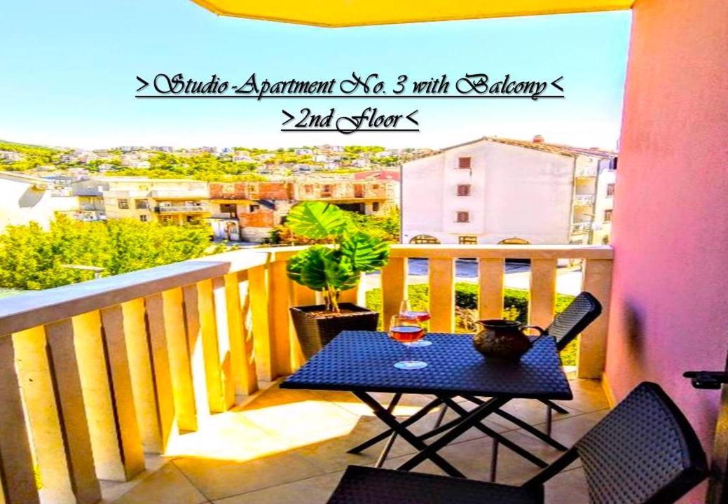 House White Stone Split Apartment Podstrana Exterior foto